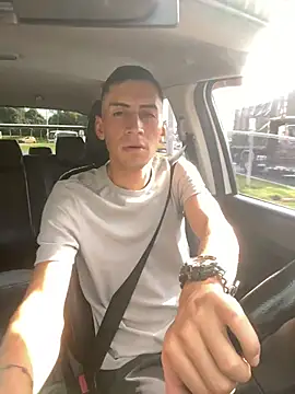 vpn1000 online show from April 6, 8:53 pm