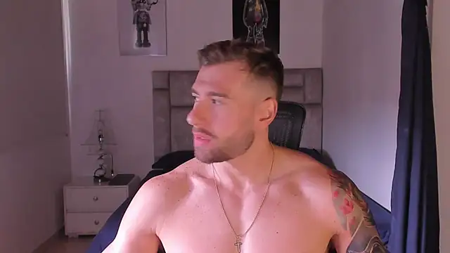 paul rogerr online show from October 12, 5:18 pm