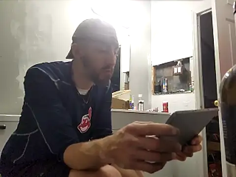 Bi curious86 online show from February 6, 3:36 am