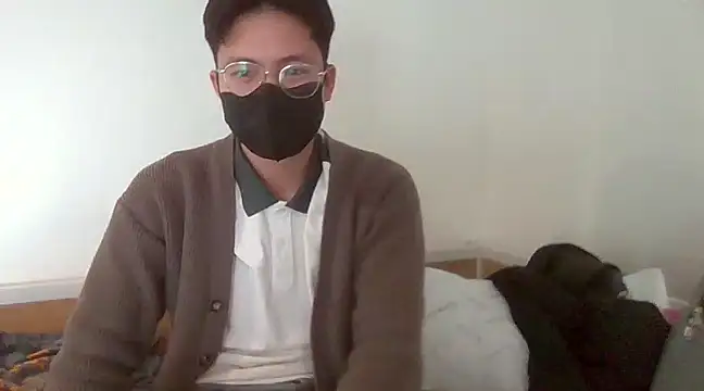 Gwencloudy online show from January 1, 8:45 am