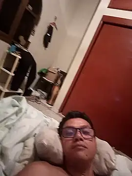 VzlChubbyHunter online show from March 31, 5:09 am