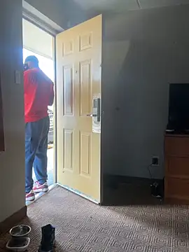 Stressreliever82 online show from April 13, 8:09 pm