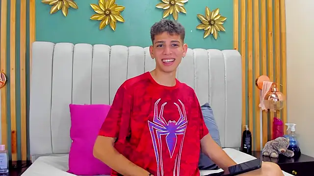 Snapshot of Jasson_smit chatting on December 28, 1:29 pm Jasson smit online show from December 28, 1:29 pm