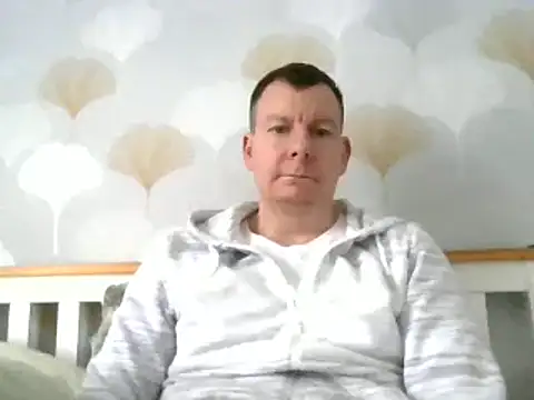 Snapshot of calibersmith chatting on January 23, 11:26 am calibersmith online show from January 23, 11:26 am