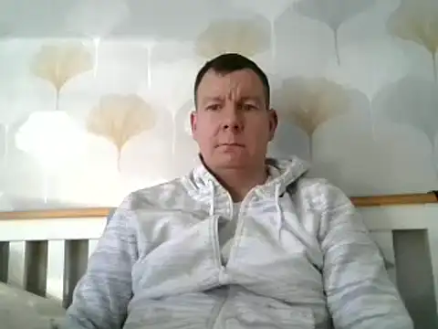 Snapshot of calibersmith chatting on January 25, 10:08 am calibersmith online show from January 25, 10:08 am