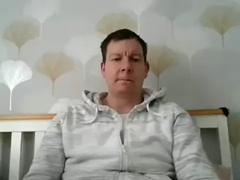 Snapshot of calibersmith chatting on March 11, 10:07 am calibersmith online show from March 11, 10:07 am