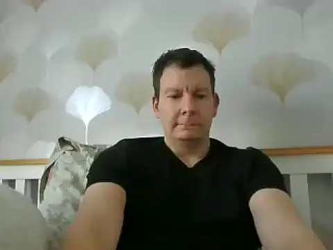 Snapshot of calibersmith chatting on November 2, 11:47 am calibersmith online show from November 2, 11:47 am