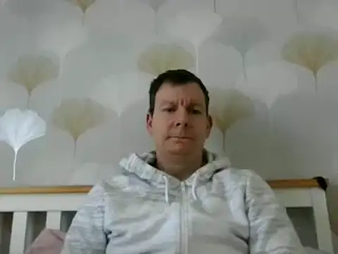 Snapshot of calibersmith chatting on March 2, 2:15 pm calibersmith online show from March 2, 2:15 pm