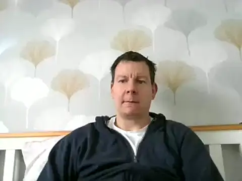 Snapshot of calibersmith chatting on March 7, 10:02 am calibersmith online show from March 7, 10:02 am