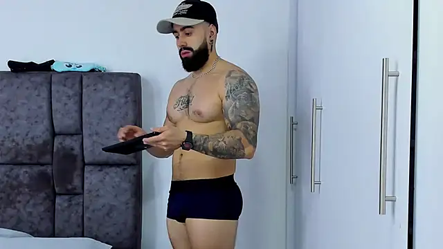 Zack Froone online show from February 24, 1:42 pm