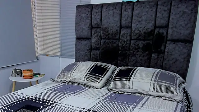 Zack Froone online show from February 5, 1:54 pm