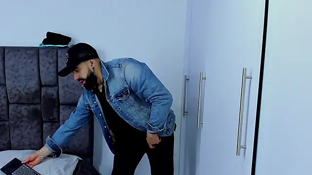 Zack Froone online show from February 20, 4:36 pm