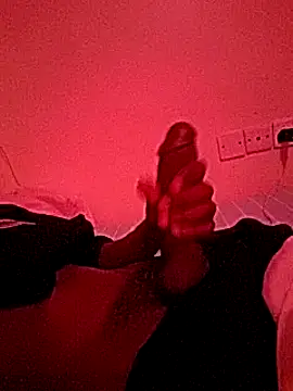 skiihot online show from March 12, 5:38 pm