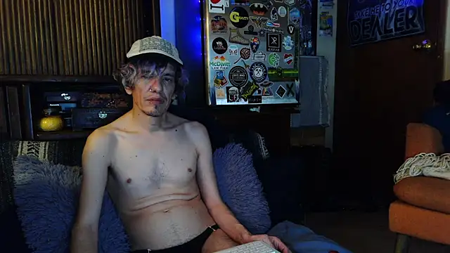 LuckyxStar78 online show from April 11, 6:42 am