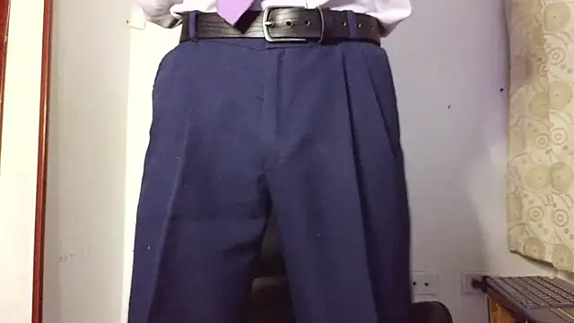 HomeAloneK online show from February 5, 7:43 pm