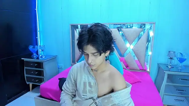 alex 477 online show from February 12, 11:49 am