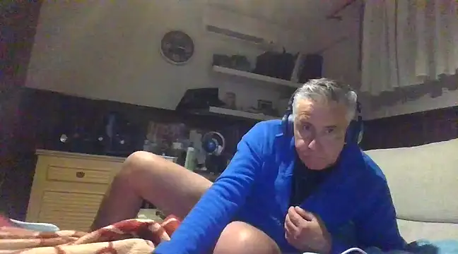 parejamlga58 online show from January 3, 10:40 pm