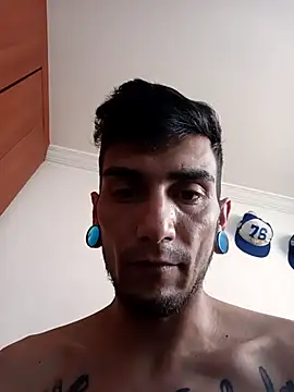 Bogotano1312 online show from December 1, 11:46 am