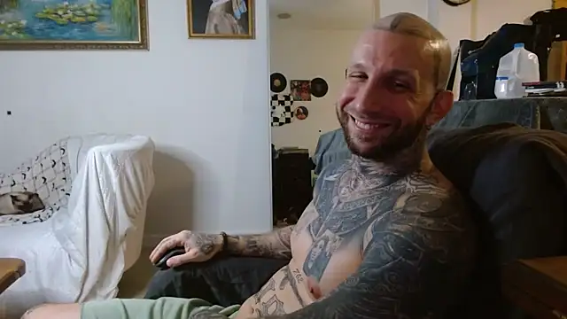 bobbybacala91 online show from October 10, 7:35 am