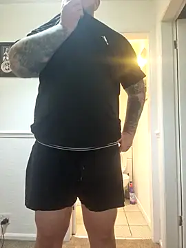 iang6348 online show from September 18, 8:55 pm