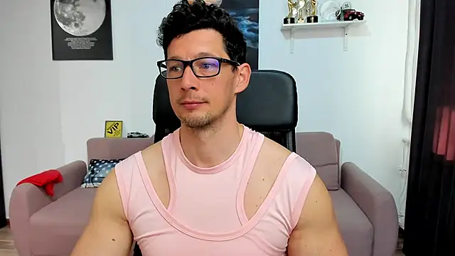 BrutusK08 online show from April 17, 6:27 am