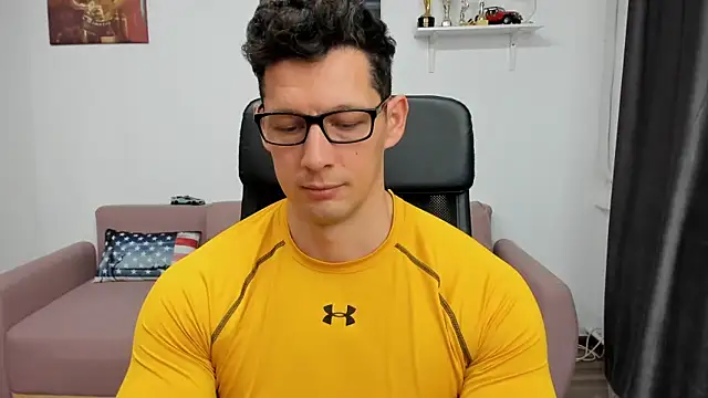 BrutusK08 online show from December 16, 7:15 am