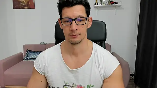 BrutusK08 online show from January 13, 6:49 am