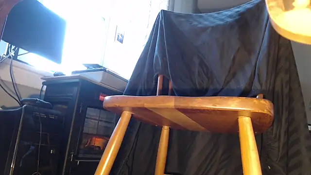 torpedo19086 online show from April 12, 11:11 am