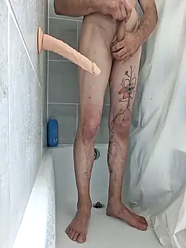 chillmfrs online show from November 4, 6:14 am