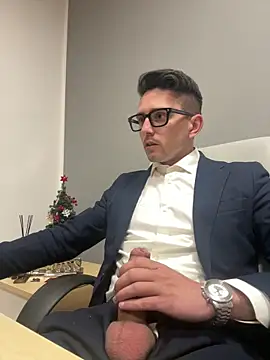 masterboss  online show from December 15, 1:30 pm