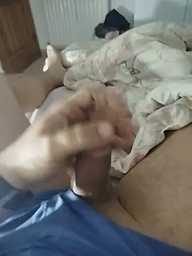 biiigbosss88 online show from April 13, 10:43 pm