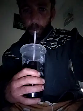 Treemandude online show from January 7, 11:37 am