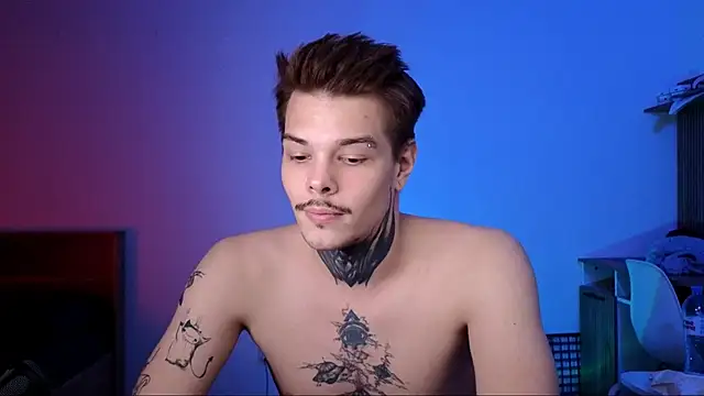 DENIS HERE online show from November 22, 12:21 am