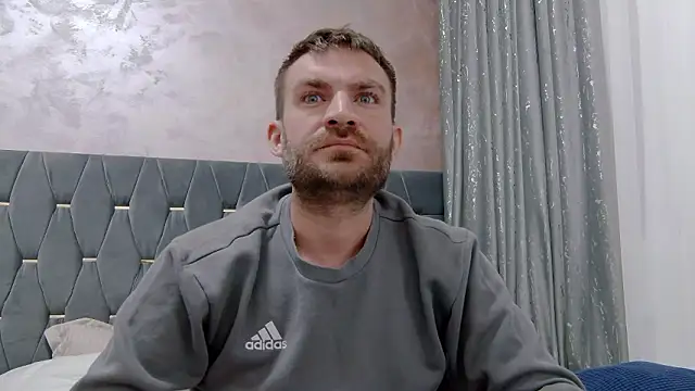 10in deluxe online show from February 10, 10:20 am