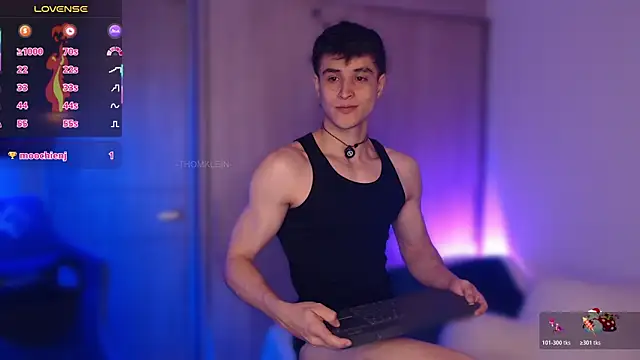 thomklein online show from November 25, 9:11 am