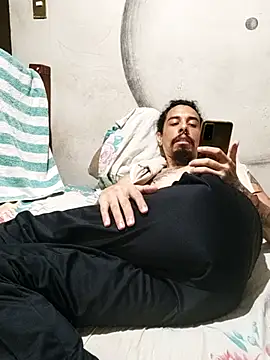 iirgastam3 online show from October 17, 12:14 am