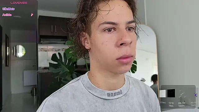 grey   27 online show from November 12, 12:33 pm