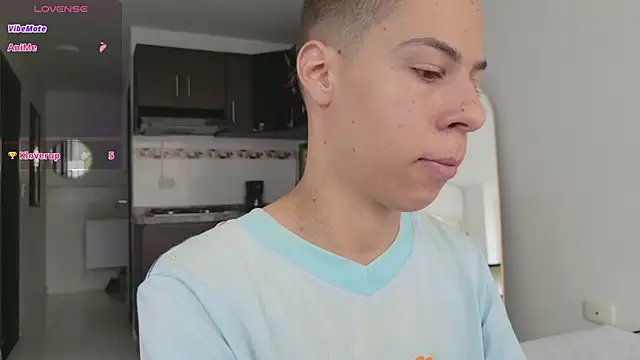 grey   27 online show from February 11, 12:10 pm