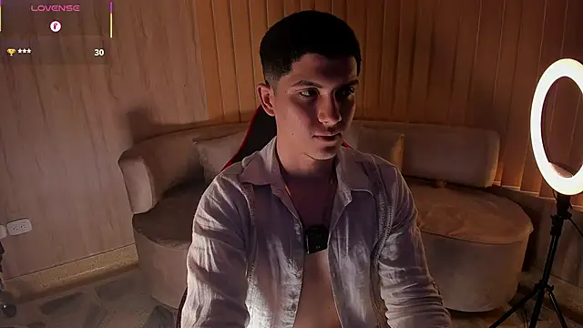 Brat  online show from April 15, 7:58 pm