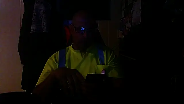 KrazyLegz online show from September 19, 10:53 pm