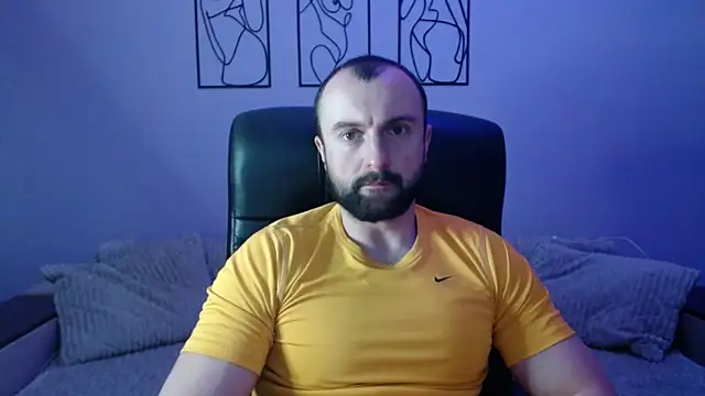 brindlefly6969 online show from February 20, 11:56 am