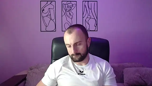 brindlefly6969 online show from November 4, 11:55 am