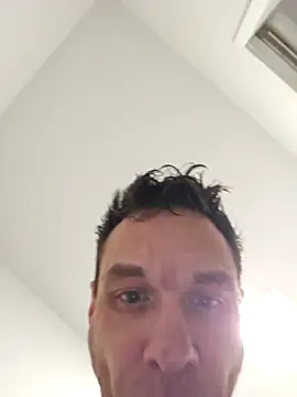 Iliketocooksquirt25 online show from November 7, 7:23 am