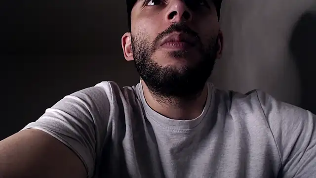 henryaxe online show from November 16, 10:06 am