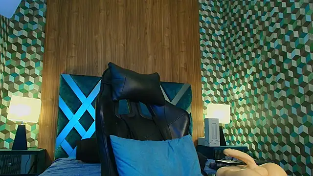 Michael magno online show from October 30, 7:48 pm