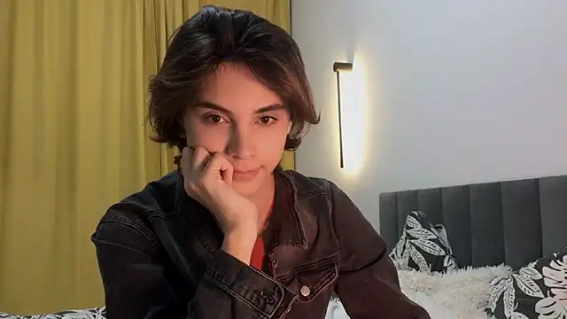 k0sta  online show from January 22, 8:06 pm