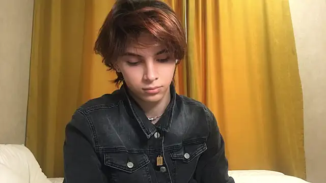 k0sta  online show from December 26, 4:43 am