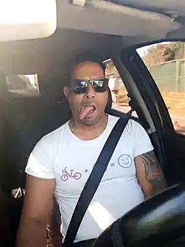 hecwil8 online show from November 13, 11:26 am