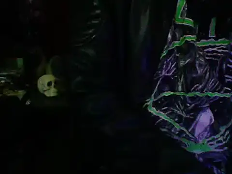 Snapshot of mrdemoncrowly chatting on October 22, 5:11 am mrdemoncrowly online show from October 22, 5:11 am
