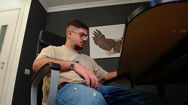 JoshKnights online show from December 5, 6:32 am